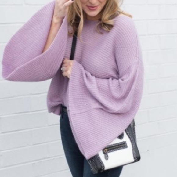 Sweaters - B.P bell sleeve sweater